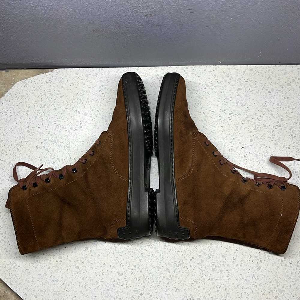 🍀🍀Tod’s Boots 🍀🍀 - Picture 4 of 6